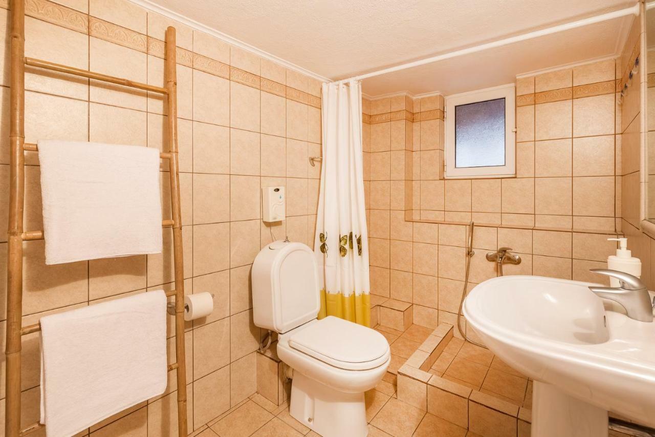 Holodek Apartments : Parthenon Атина Екстериор снимка